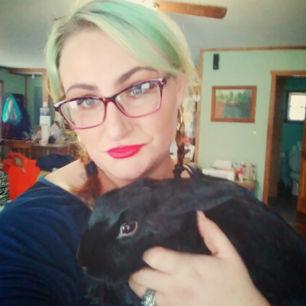 Meet your Posher, Hope